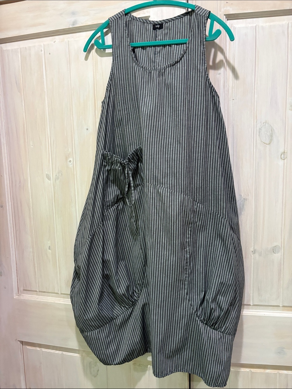 Tulip Striped Sleeveless Midi Dress